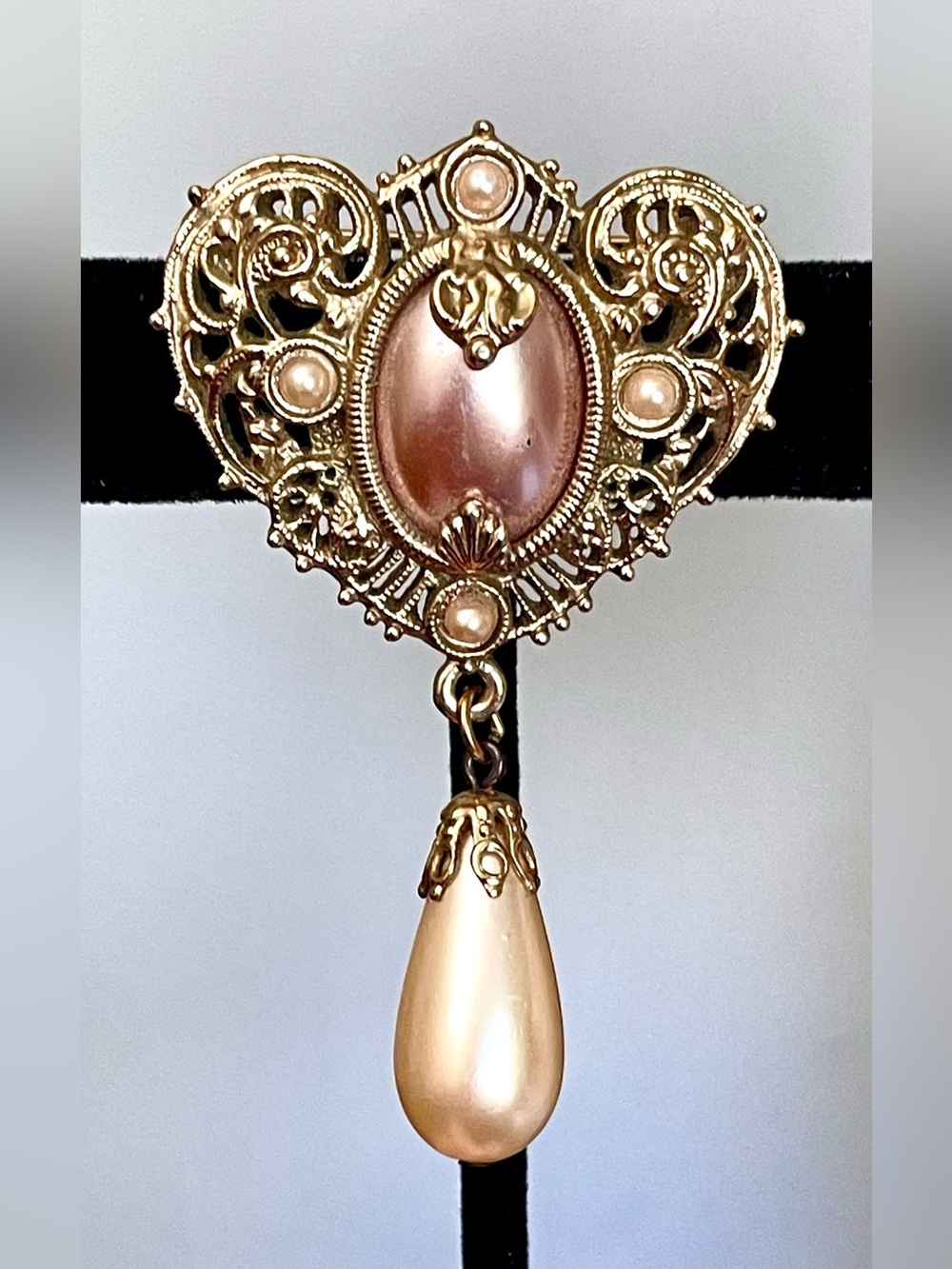 Vintage Victorian Revival Heart Pearl Drop Brooch Pink Cream Gold MCM Romantic